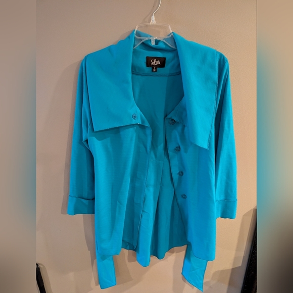 ✨LUII COAT✨ Size Small - Picture 1 of 4